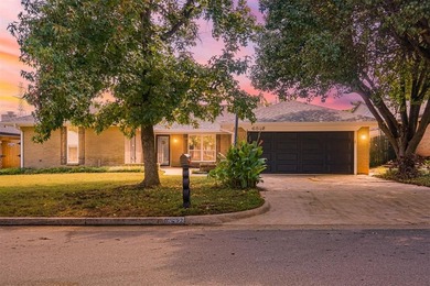 Silver Lake Home Sale Pending in Oklahoma City Oklahoma