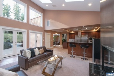 A Home Worthy of a Magazine Cover ... Travel the world, and - photo 8