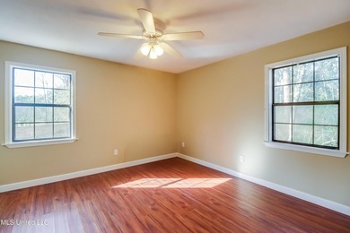 BACK ON MARKET AT NO FAULT OF THE SELLER! Previous contract fell - photo 11