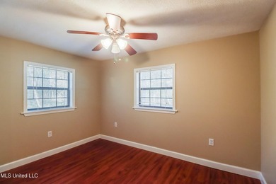 BACK ON MARKET AT NO FAULT OF THE SELLER! Previous contract fell - photo 12