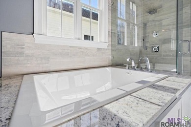 LOOKING FOR PEACE AND QUIET!!! BEAUTIFUL HOME IN POPULAR POINT - photo 18