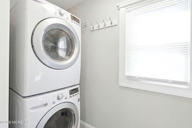 The one you've been waiting for! This 4-bedroom, 2-bath home is - photo 24