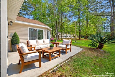 Discover your perfect retreat in the highly sought-after - photo 27