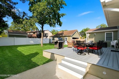 The one you've been waiting for! This 4-bedroom, 2-bath home is - photo 27