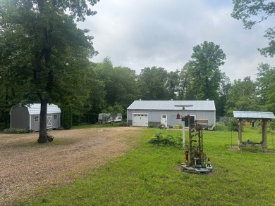 (private lake, pond, creek) Home For Sale in Tecumseh Missouri