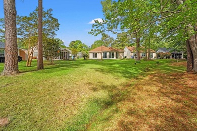 Discover your perfect retreat in the highly sought-after - photo 33