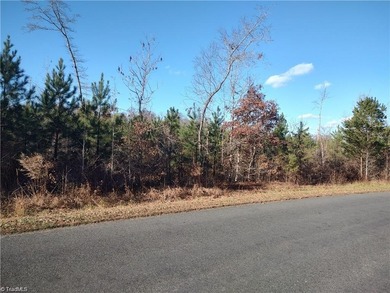 High Rock Lake Acreage For Sale in Denton North Carolina