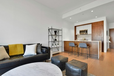 Stunning northeast-facing one-bedroom overlooking Newport Green