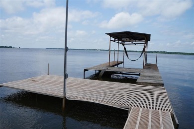 Lake Tawakoni Home Sale Pending in Wills Point Texas