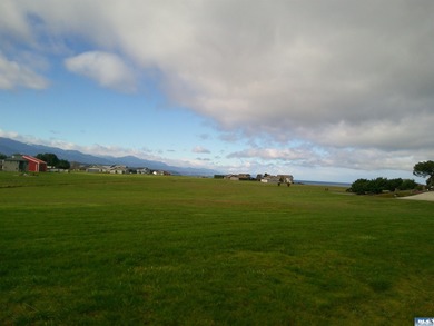 Beautiful mountainview at end of a dead end road for privacy and - photo 3