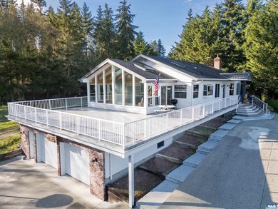 5+ Acre Equestrians Property just minutes from town. The home - photo 3