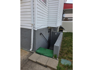 Welcome to this well-maintained multi-family duplex, nestled on - photo 8