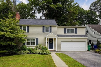 Welcome to 365 Cromwell Drive-where timeless charm meets today's - photo 1