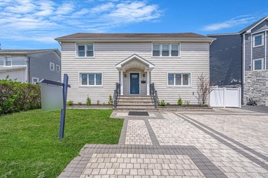 Move right into this beautifully updated home in the heart of - photo 1