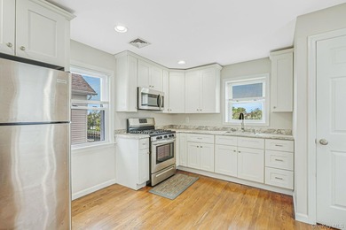 Move right into this beautifully updated home in the heart of - photo 5