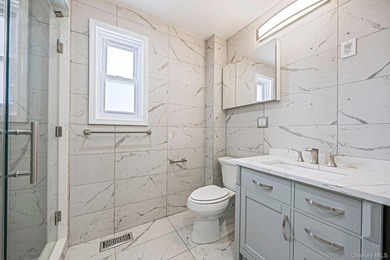 Move right into this beautifully updated home in the heart of - photo 10