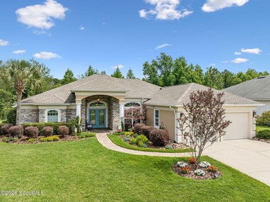 NESTLED ON A DESIRABLE CORNER LOT IN WINDING RIVER COMMUNITY - photo 1