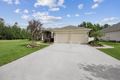 NESTLED ON A DESIRABLE CORNER LOT IN WINDING RIVER COMMUNITY - photo 6
