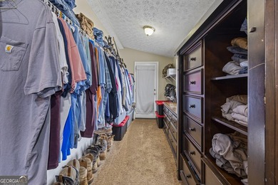 Spacious and private country home offering over 2,400 square - photo 9