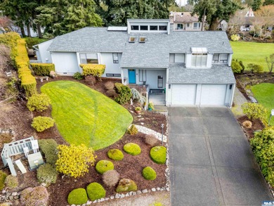 Lake Home For Sale in Sequim, Washington