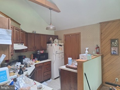 This gem in the Timberline community on 6.27 acres is your next - photo 4