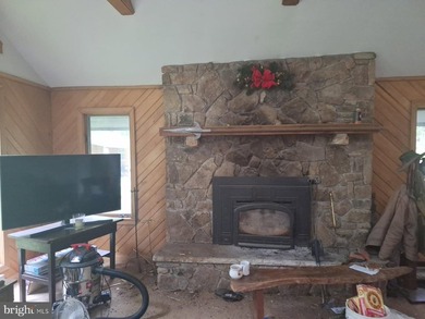 This gem in the Timberline community on 6.27 acres is your next - photo 6