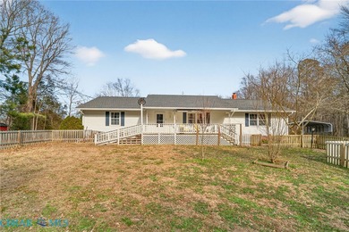 Burke Pond Home For Sale in Gloucester Virginia