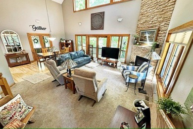 Listed at $549,900, this stunning 4+ bedroom, 4-bath acreage - photo 11