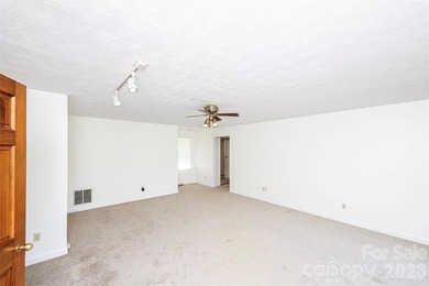 Welcome to this 4-bedroom, 3-bathroom waterfront retreat on the - photo 12