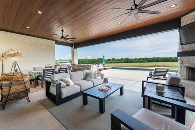 Set across 63 breathtaking acres of rolling East Texas - photo 19
