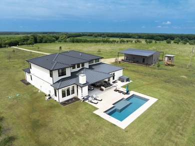 Set across 63 breathtaking acres of rolling East Texas - photo 22