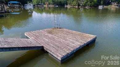 Welcome to this 4-bedroom, 3-bathroom waterfront retreat on the - photo 31