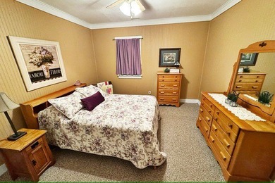 Listed at $549,900, this stunning 4+ bedroom, 4-bath acreage - photo 35