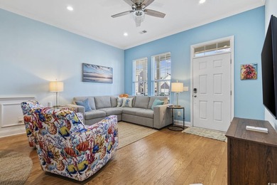 Beautiful townhome with GARAGE in the heart of Market Common - photo 6