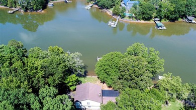 Welcome to this 4-bedroom, 3-bathroom waterfront retreat on the - photo 45