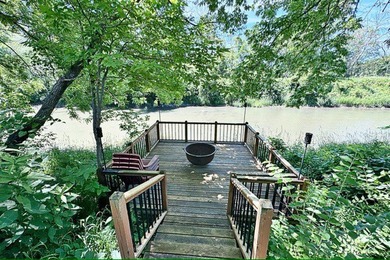 Listed at $549,900, this stunning 4+ bedroom, 4-bath acreage - photo 45