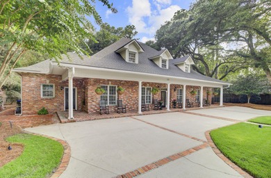 A HIDDEN GEM ---- Gated Luxury Home in Summerville's Historic