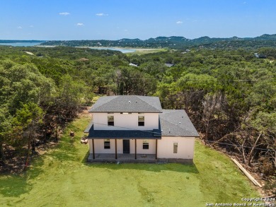 Lake Home For Sale in Canyon Lake, Texas