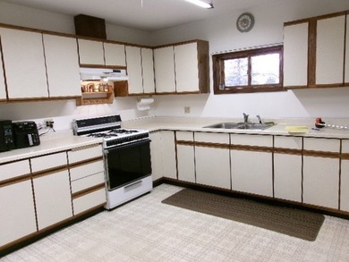 Looking for a great home, with view of the Chippewa river and - photo 4