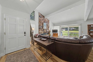 Take your clients to see this lovely condo located on the 5th - photo 8