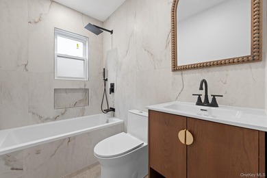 Space, style & modern luxury come together at 240-05-147th - photo 5
