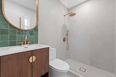 Space, style & modern luxury come together at 240-05-147th - photo 8
