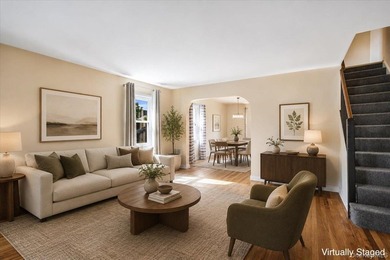 Welcome to this well-maintained semi-detached home in the heart - photo 2