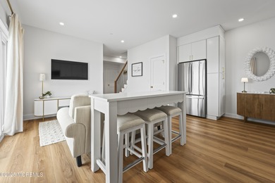 Welcome to The Hamilton, an exclusive oceanblock boutique