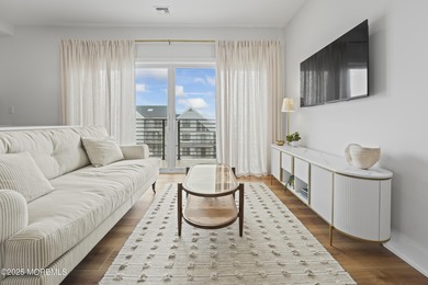 Welcome to The Hamilton, an exclusive oceanblock boutique