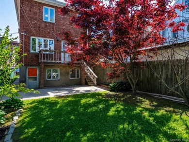 Welcome to this solid brick, detached single-family home in - photo 2