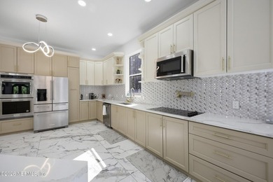 Stunning custom estate in St. Johns -- 6 beds, 7 baths, 6,528 SF - photo 13