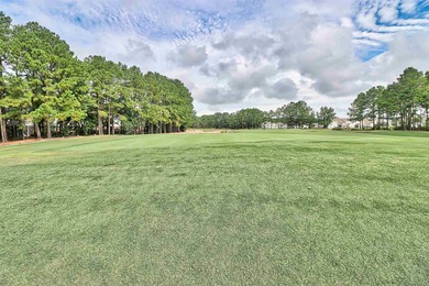 TRANSFERABLE GOLF MEMBERSHIP!! The unit is a 3-bedroom, 2 bath - photo 31