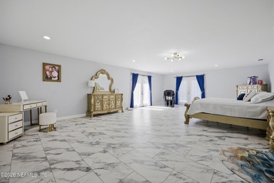 Stunning custom estate in St. Johns -- 6 beds, 7 baths, 6,528 SF - photo 32