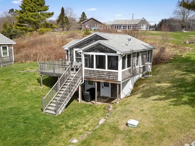 Incredible move-in ready cottage with an amazing view of - photo 33